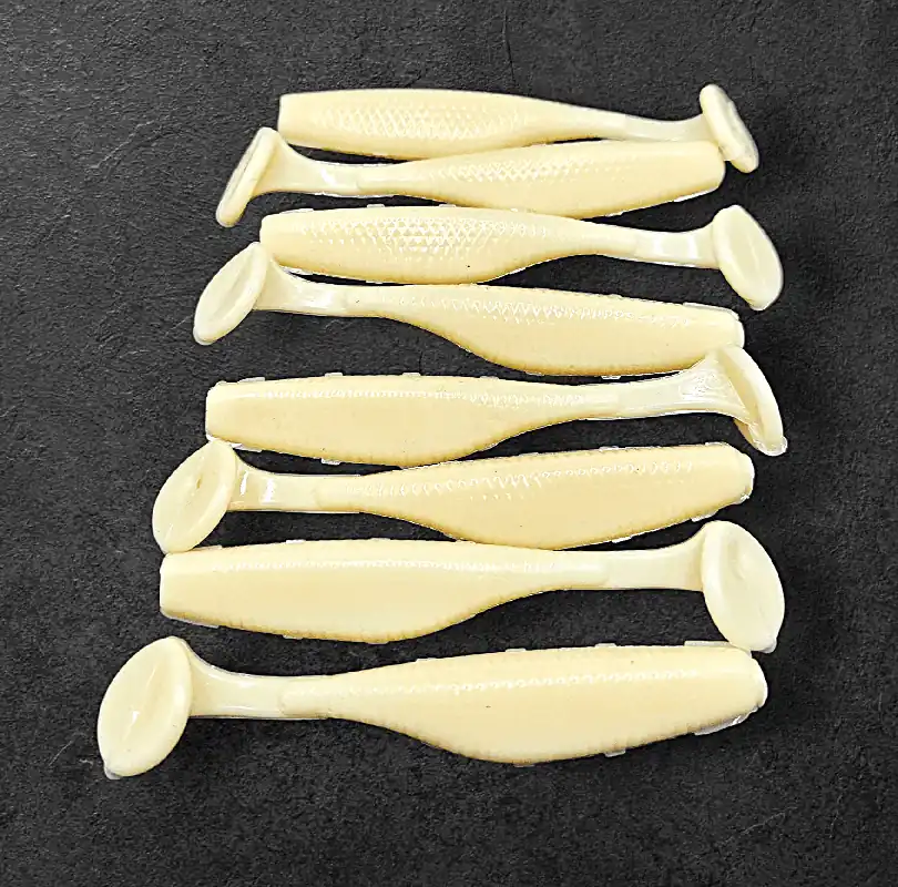 Dagaanbieding Alpha Tackle Paddleworm Clean White / 7cm / 1db